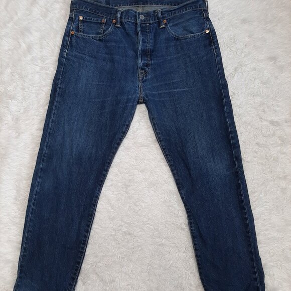 VTG Levi's 501 Man's Blue Straight Legs Fly Buttons Denim Jeans W34/L32 - Picture 3 of 8